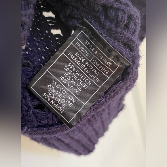 Navy soft asymmetrical open knit sweater by Cupcakes and Cashmere - Picture 7 of 14